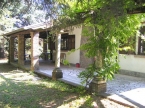 Tra Castelnuovo e Bacedasco villa con parco