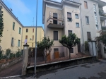 Fidenza appartamento in bifamigliare con garage