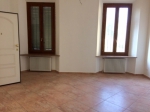 Ampio Appartamento con doppi Servizi e Taverna