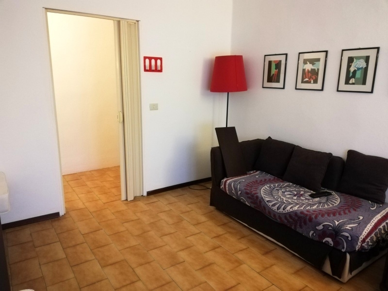 Fidenza Bilocale Arredato Zona Duomo 