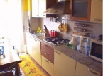 Fidenza due camere comodo al centro con garage