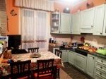 Fidenza 3 Camere Ristrutturato con Cantina e Garage