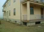 Pontetaro casa indipendente con ampia area circostante