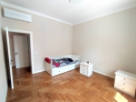 Affitto stanze in appartamento ristrutturato - Parma