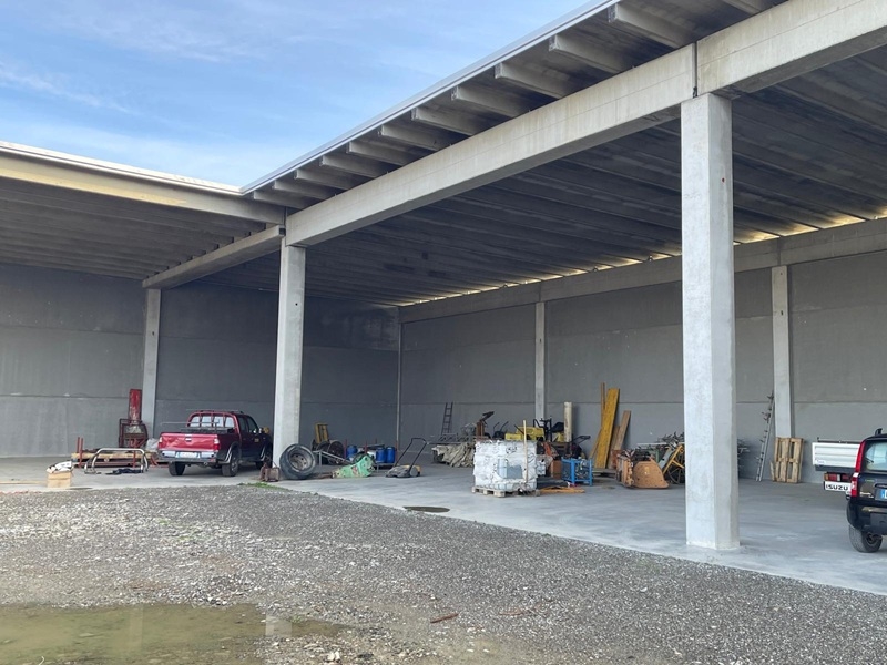 Fidenza: Zona Quartiere artigianale la Bionda Tettoia di 240 mq 