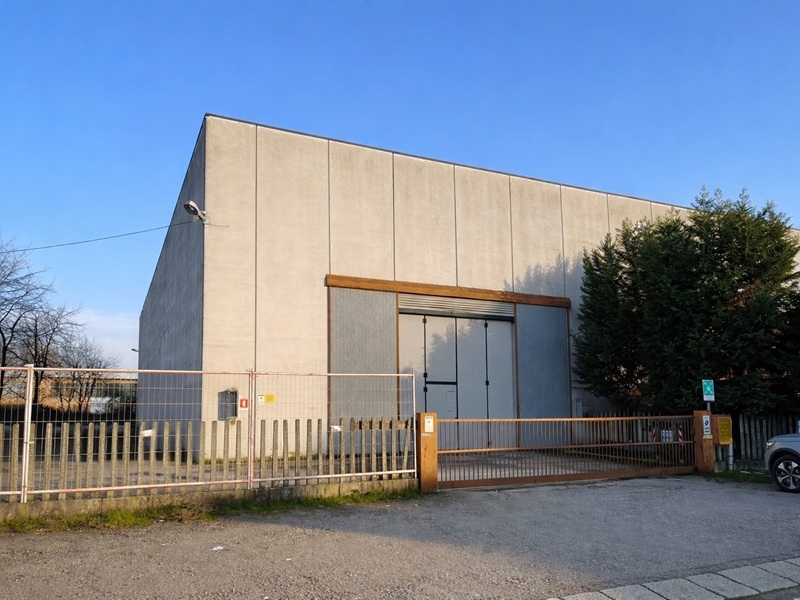 FIDENZA: in zona quartiere artigianale la bionda di 1000 mq