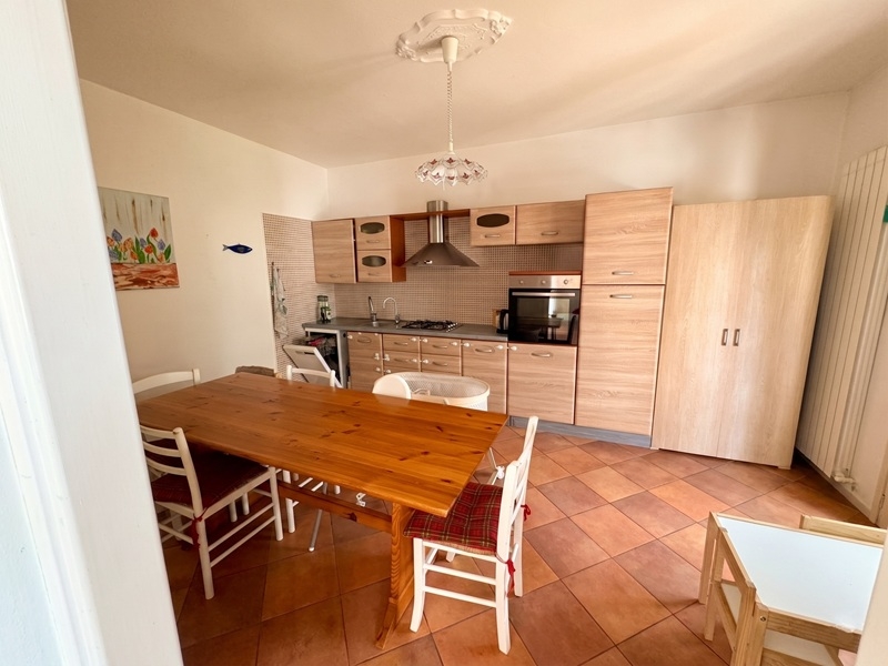 Casa ristrutturata con veranda panoramica e cortiletto privato