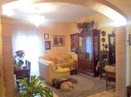 Fidenza Appartamento tre camere con Giardino