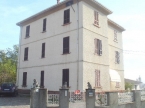 Medesano Palazzina con quattro appartamenti